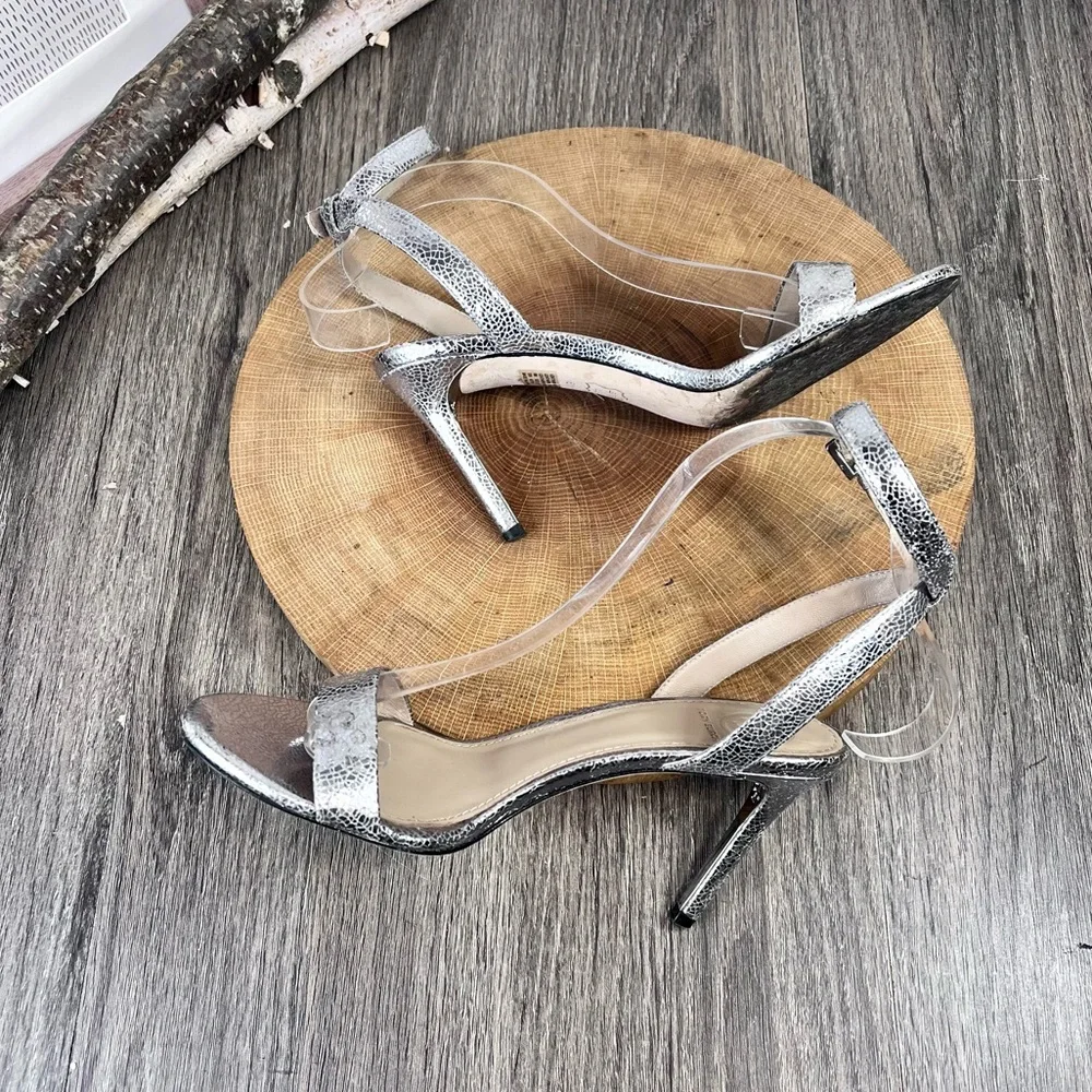 *Tory Burch | Elana Leather Silver Heeled Sandals With Ankle Straps Size 6